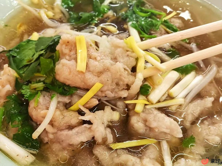 粉鸡.jpg