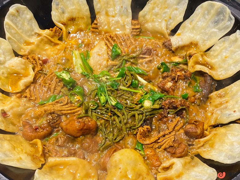 地锅鸡.jpg