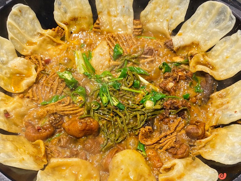 地锅鸡.jpg